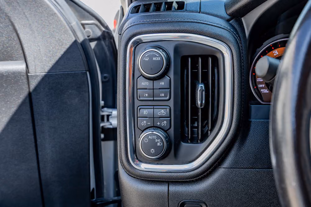 2021 Chevrolet Silverado 1500 RST Black Widow Crew Cab Image 21
