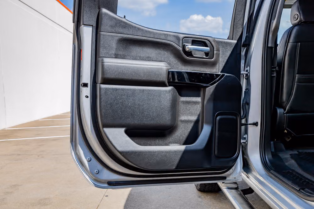 2021 Chevrolet Silverado 1500 RST Black Widow Crew Cab Image 38