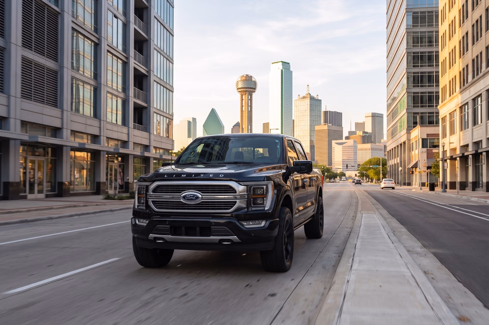 2022 Ford F-150 Limited SuperCrew Image 44
