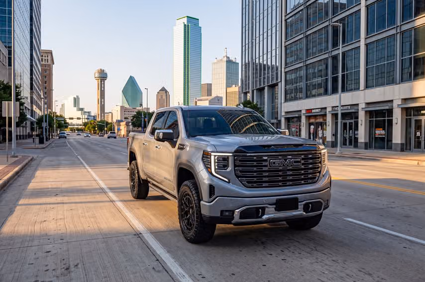 2025 GMC Sierra 1500 Denali Ultimate Crew Cab Image 45