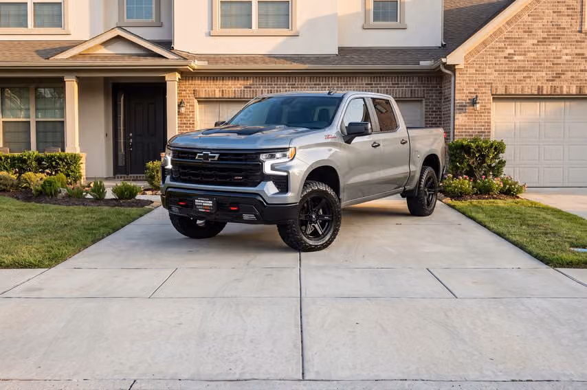 2025 Chevrolet Silverado 1500 LT Trail Boss Crew Cab Image 41