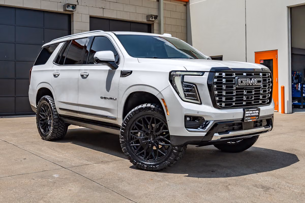 2025 GMC Yukon Denali Ultimate