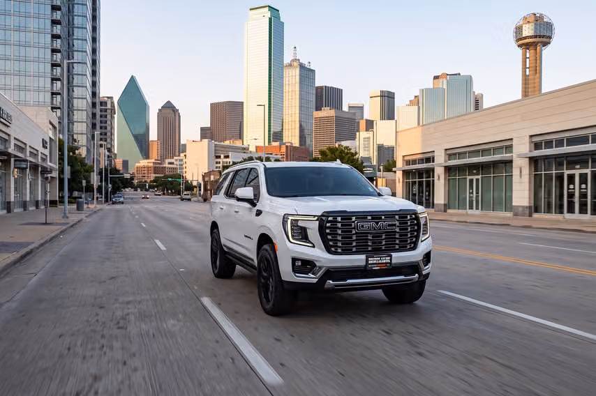 2025 GMC Yukon Denali Ultimate Image 45