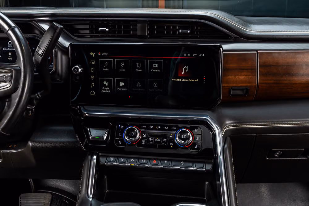 2025 GMC Sierra 2500HD Denali Ultimate Crew Cab Image 25
