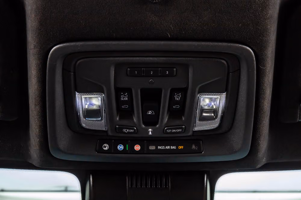 2025 GMC Sierra 2500HD Denali Ultimate Crew Cab Image 30