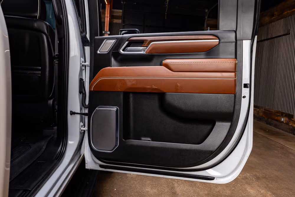 2025 GMC Sierra 2500HD Denali Ultimate Crew Cab Image 41