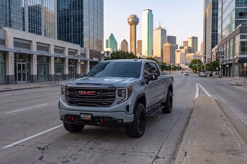 2025 GMC Sierra 1500 AT4 Crew Cab Image 44