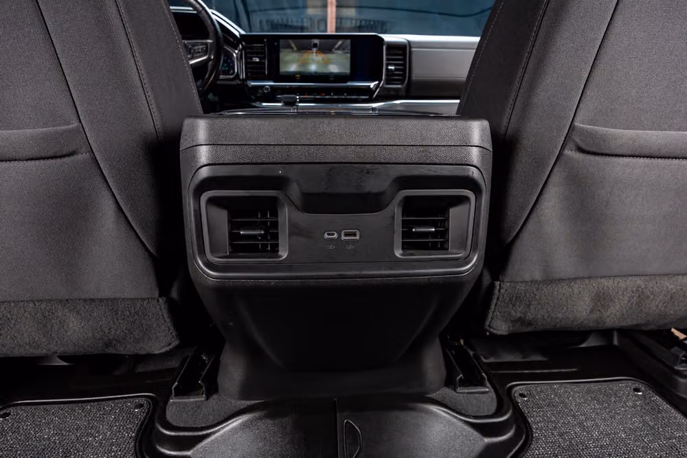 2023 Chevrolet Silverado 1500 LT Trail Boss Crew Cab Image 33
