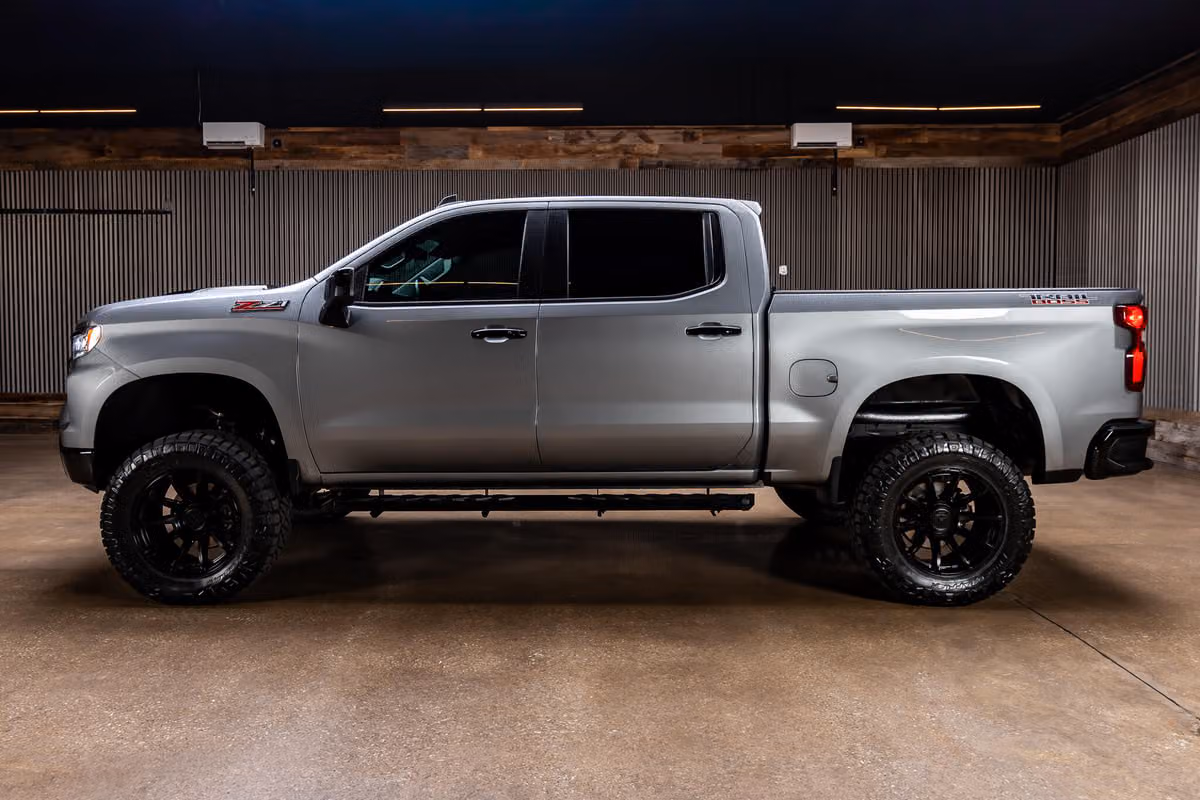 2023 Chevrolet Silverado 1500 LT Trail Boss Crew Cab
