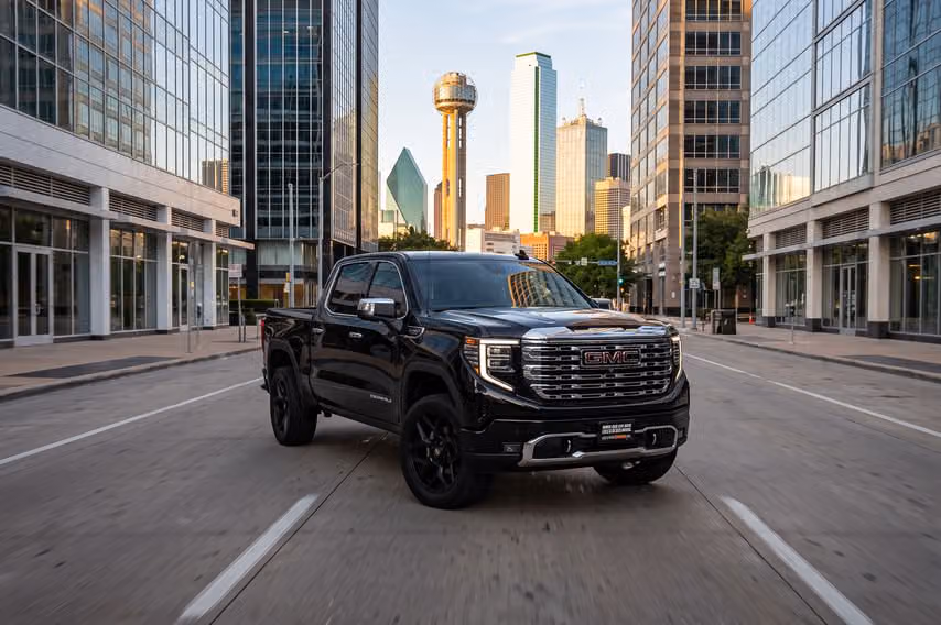2025 GMC Sierra 1500 Denali Crew Cab Image 43