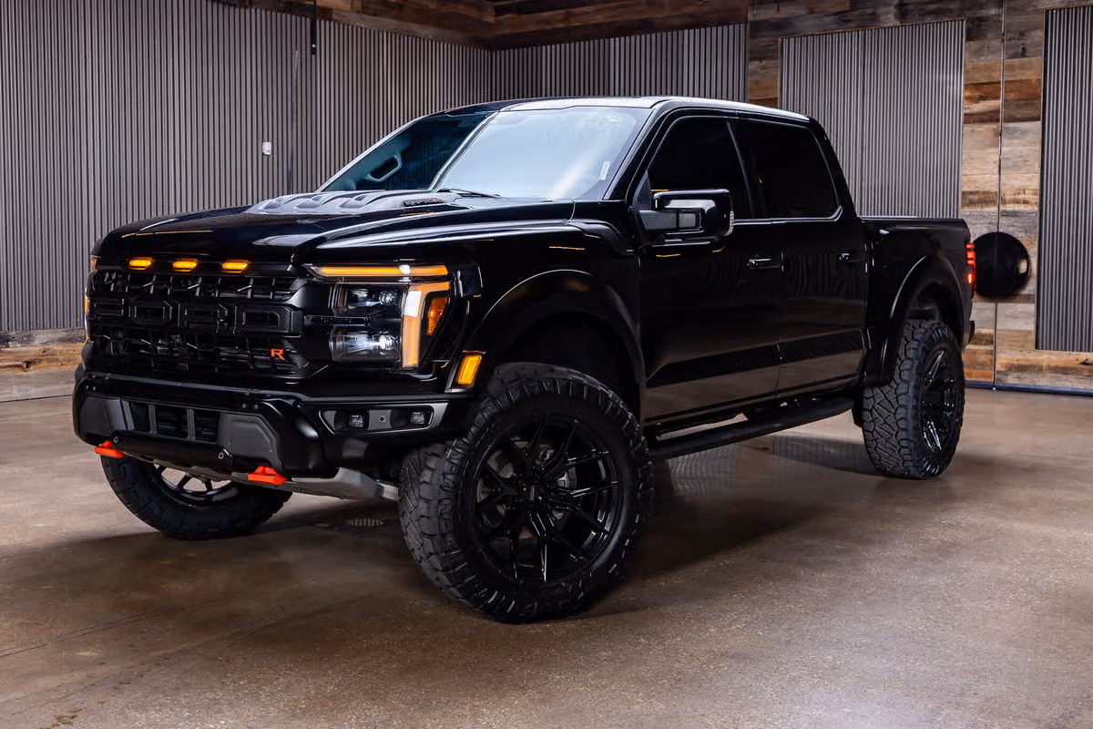 2025 Ford F-150 Raptor R SuperCrew