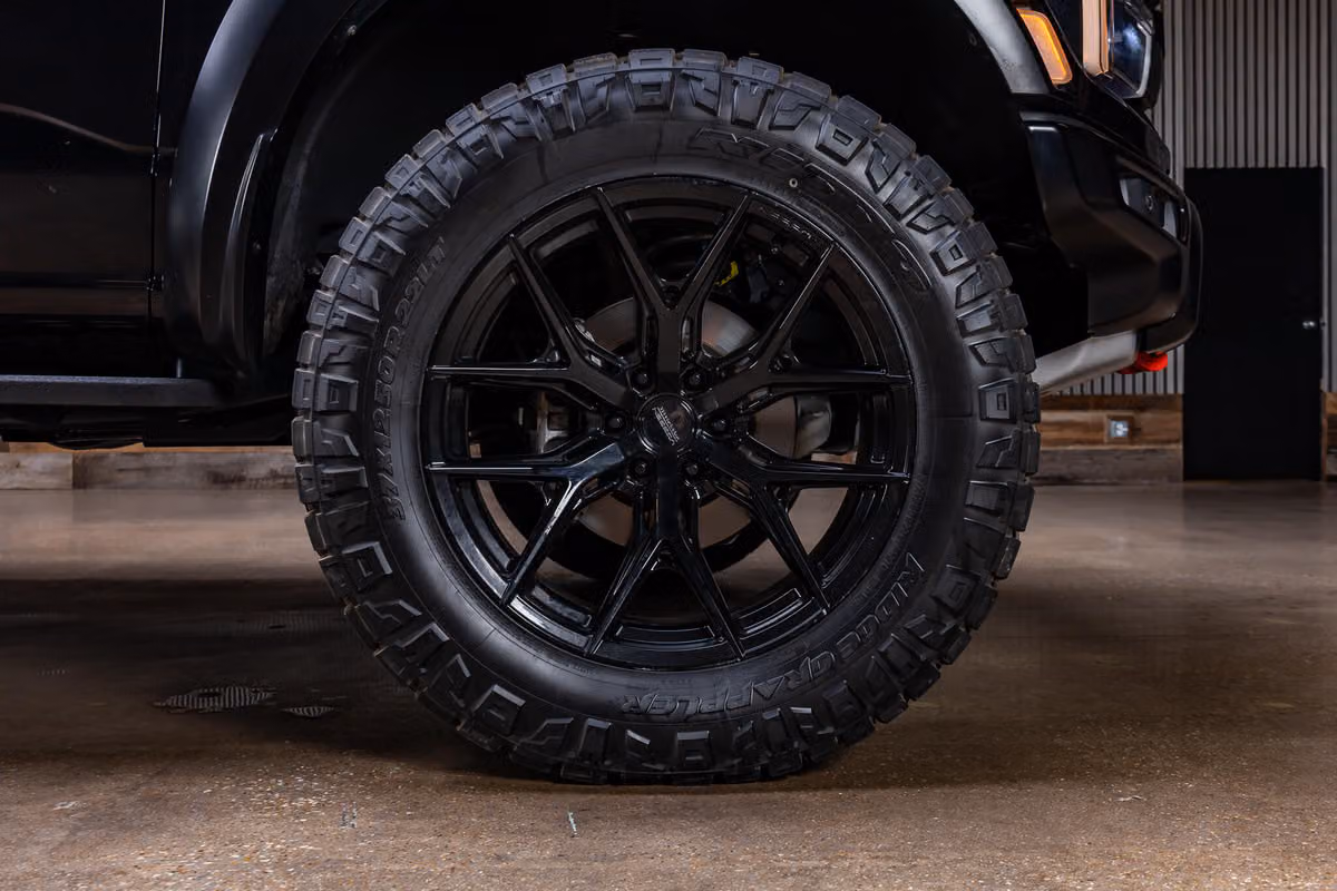 2025 Ford F-150 Raptor R SuperCrew