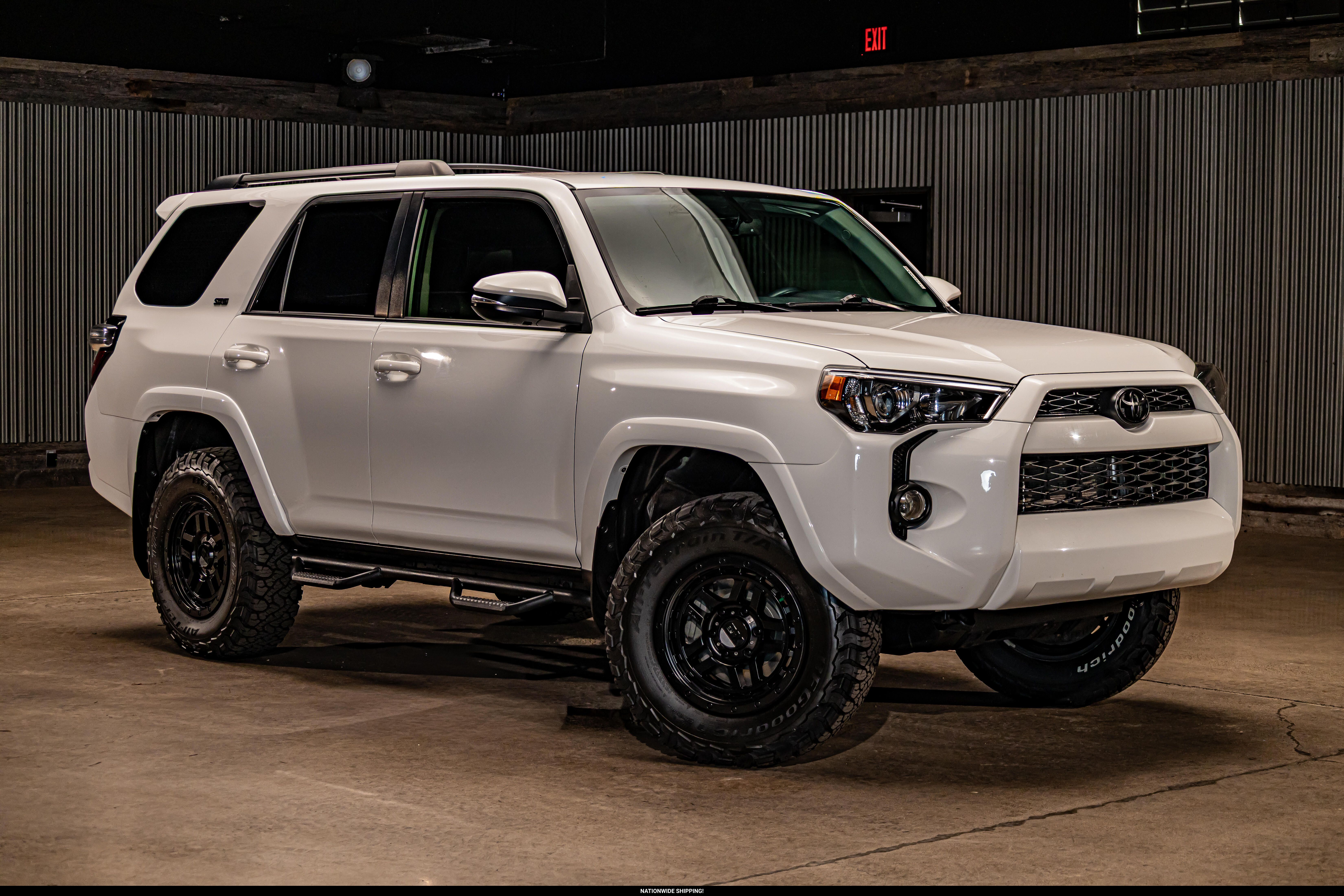 Super White 2018 Toyota 4Runner SUV / Crossover Four-Wheel Drive Automatic
