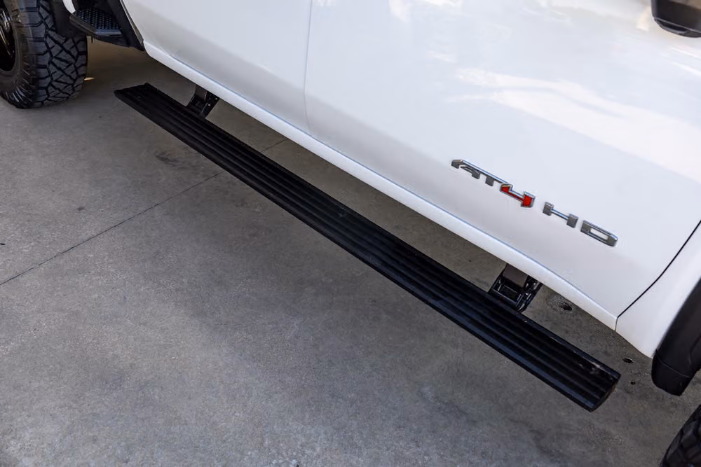 2024 GMC Sierra 2500HD AT4 Crew Cab Image 13