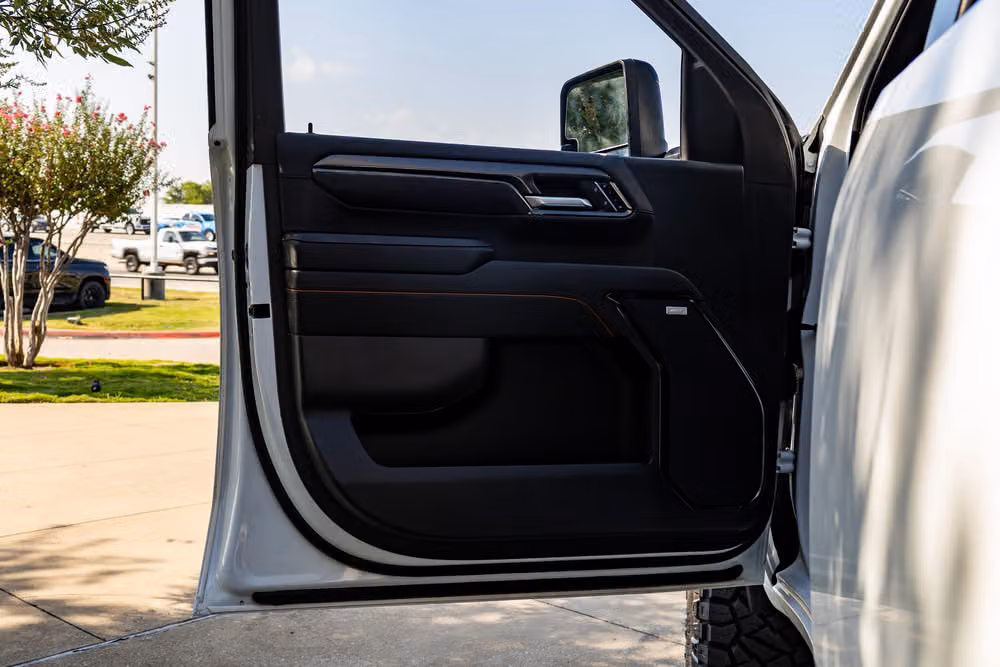 2024 GMC Sierra 2500HD AT4 Crew Cab Image 37