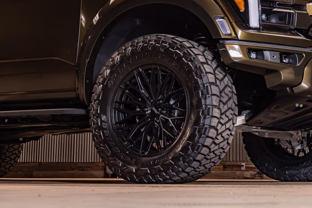 2026 Ford F-150 Raptor R SuperCrew Image 14