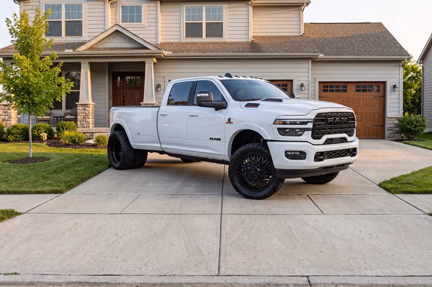 2025 Ram 3500 Limited Crew Cab Image 44