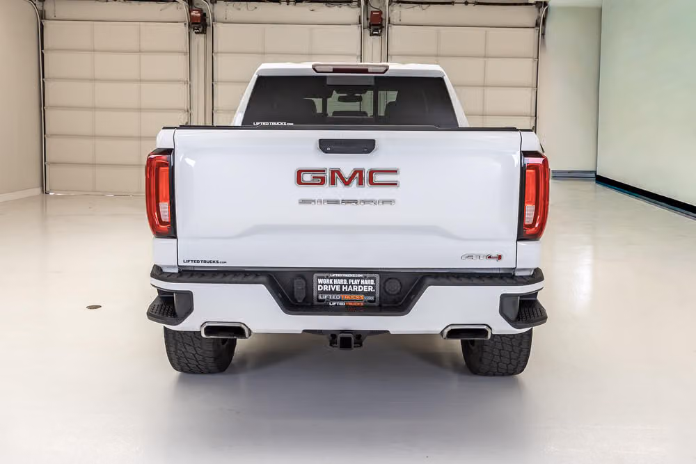 2019 GMC Sierra 1500 AT4 Crew Cab Image 7