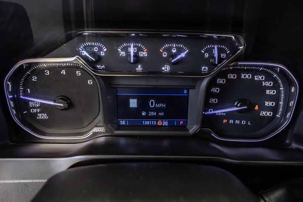 2019 GMC Sierra 1500 AT4 Crew Cab Image 17