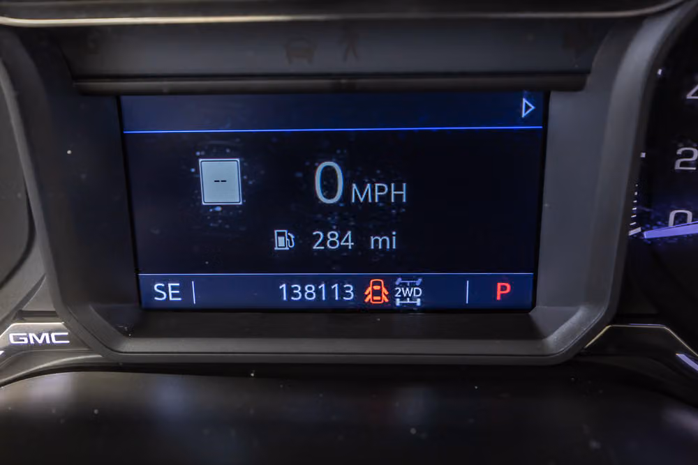 2019 GMC Sierra 1500 AT4 Crew Cab Image 18