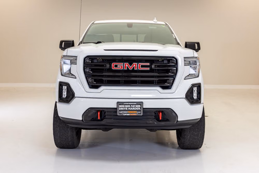 2019 GMC Sierra 1500 AT4 Crew Cab Image 3