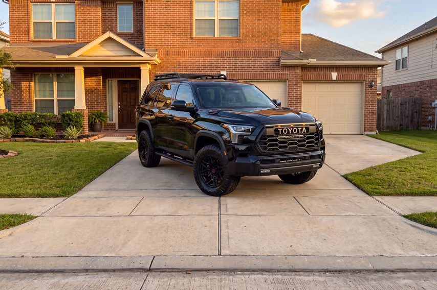 2023 Toyota Sequoia TRD Pro Image 45