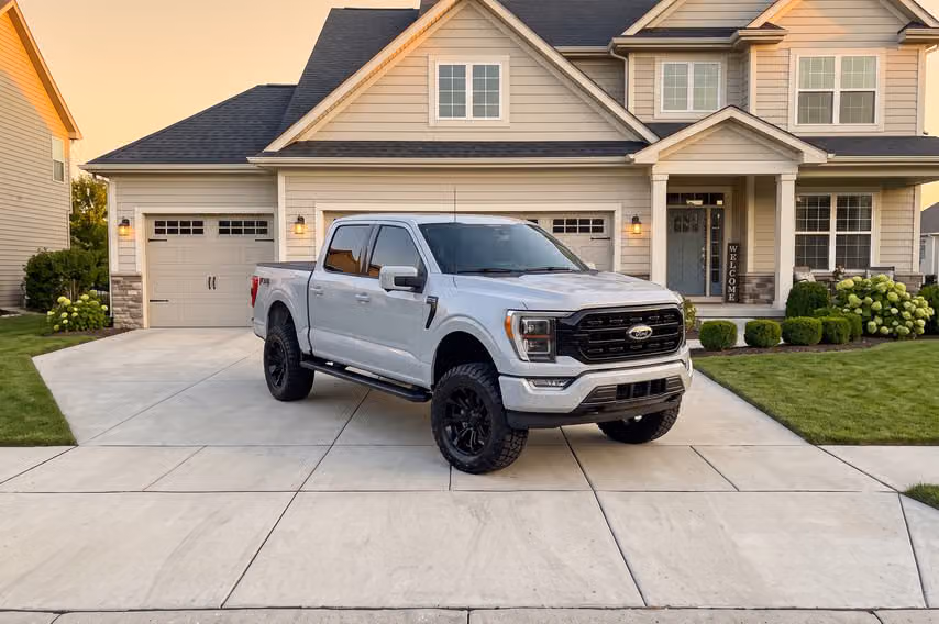 2026 Ford F-150 Lariat SuperCrew Image 42