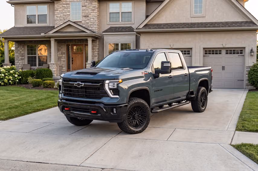 2026 Chevrolet Silverado 2500HD LT Crew Cab Image 40