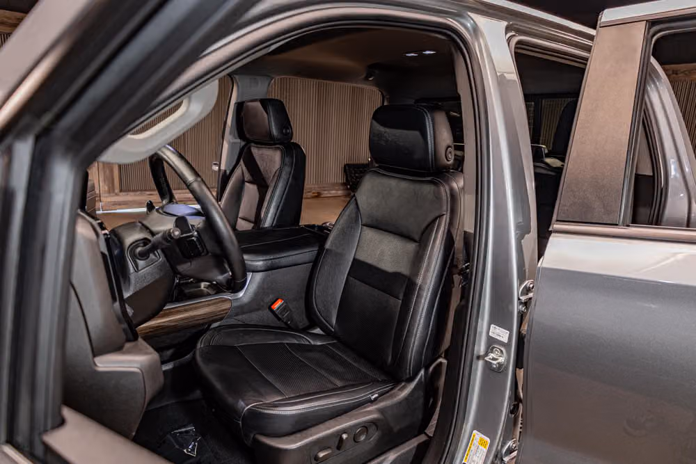 2025 Chevrolet Silverado 1500 RST Crew Cab Image 19