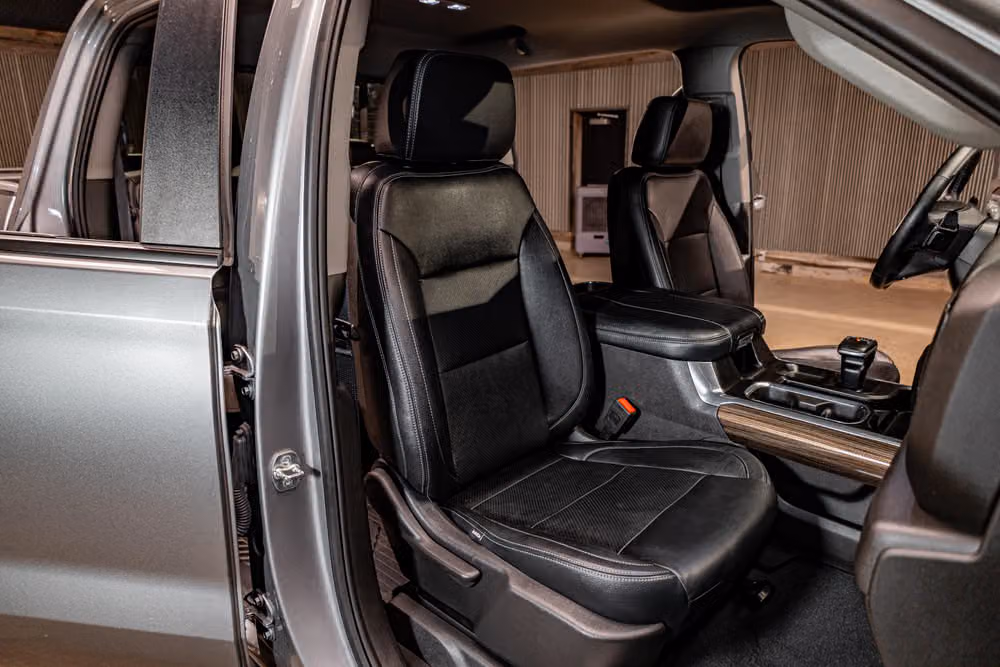 2025 Chevrolet Silverado 1500 RST Crew Cab Image 25