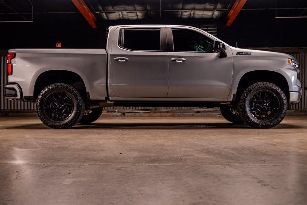 2025 Chevrolet Silverado 1500 RST Crew Cab Image 10