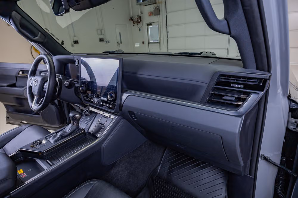 2024 Lexus GX 550 Overtrail+ Image 18