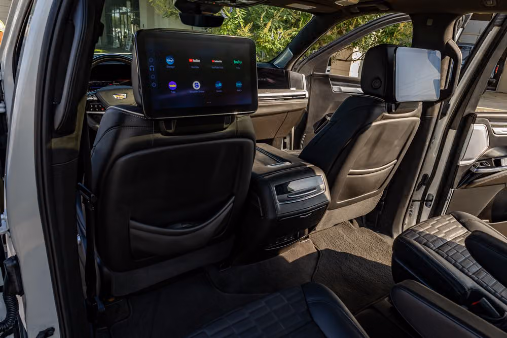 2025 Cadillac Escalade-V Image 35