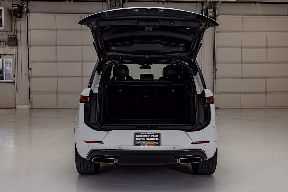 2023 Land Rover Range Rover Sport P400 Dynamic SE Image 8