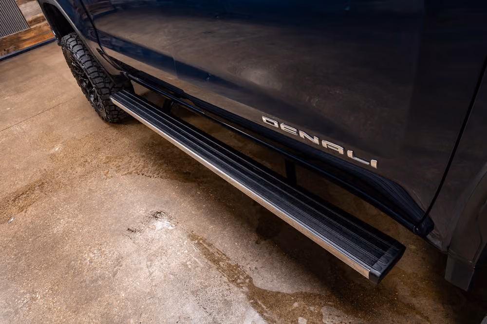 2020 GMC Sierra 1500 Denali Crew Cab Image 13
