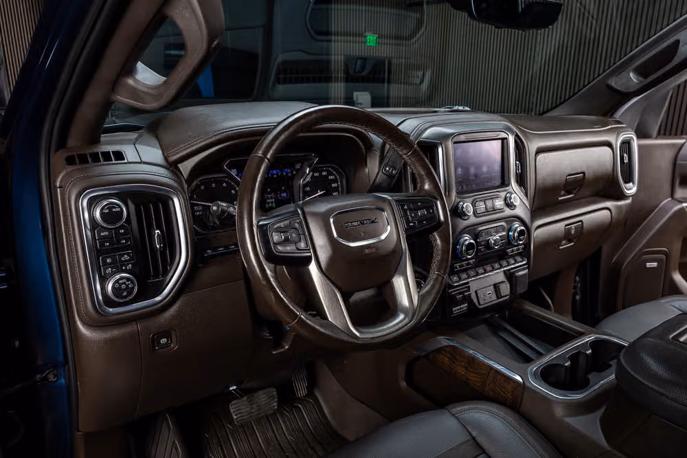 2020 GMC Sierra 1500 Denali Crew Cab Image 14