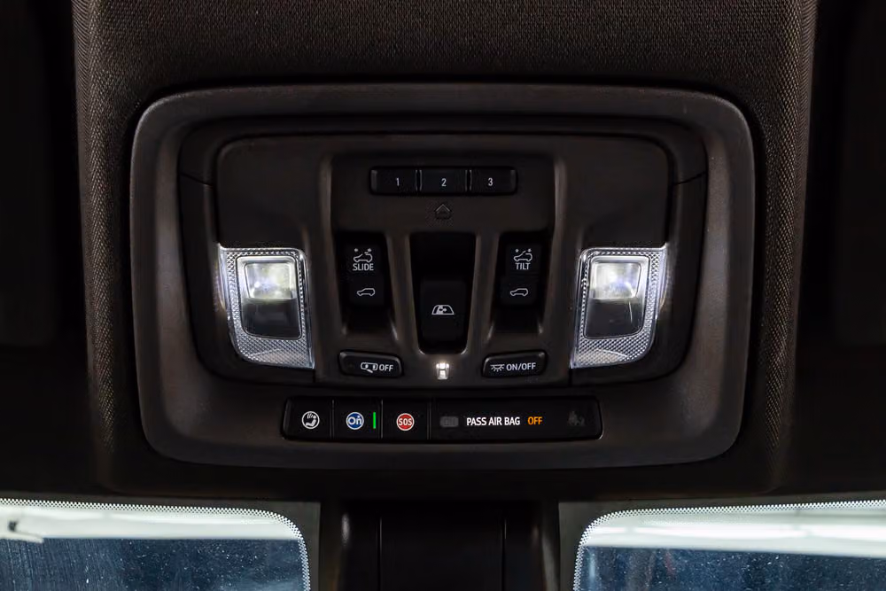 2020 GMC Sierra 1500 Denali Crew Cab Image 26