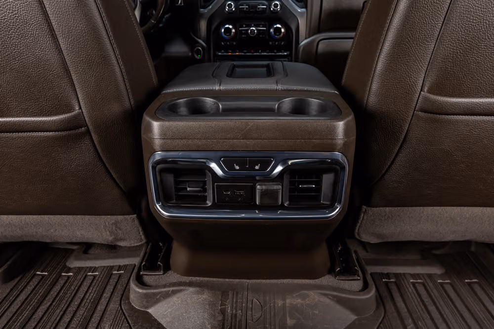 2020 GMC Sierra 1500 Denali Crew Cab Image 31