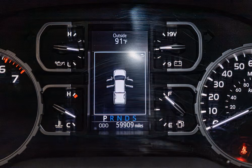 2020 Toyota Tundra SR5 CrewMax Image 17