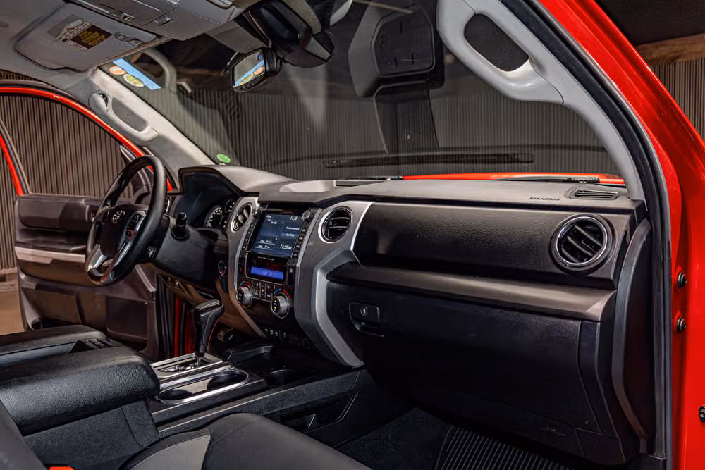 2020 Toyota Tundra SR5 CrewMax Image 15