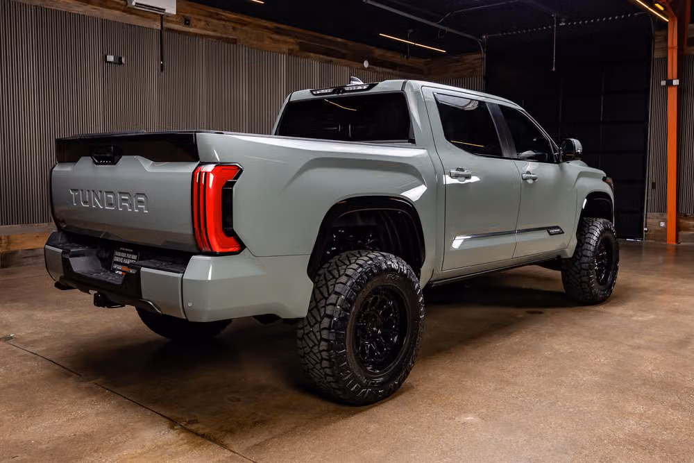2025 Toyota Tundra Platinum CrewMax Image 10