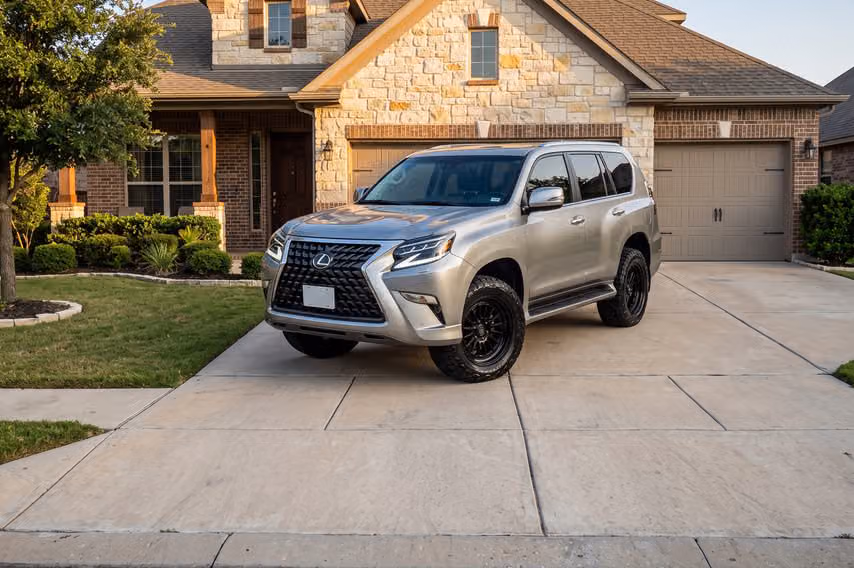 2023 Lexus GX 460 Base Image 41