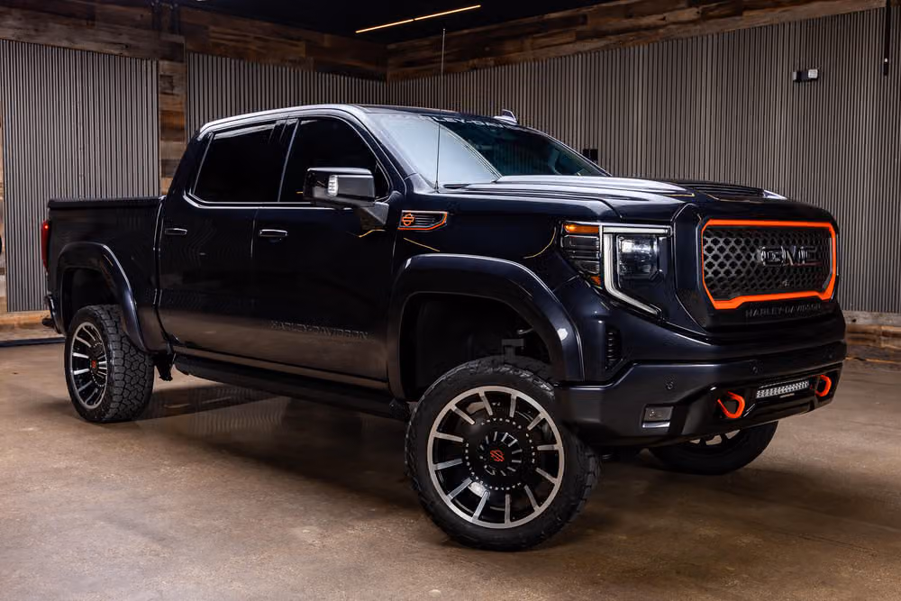 2023 GMC Sierra 1500 AT4 Harley-Davidson Crew Cab Image 1