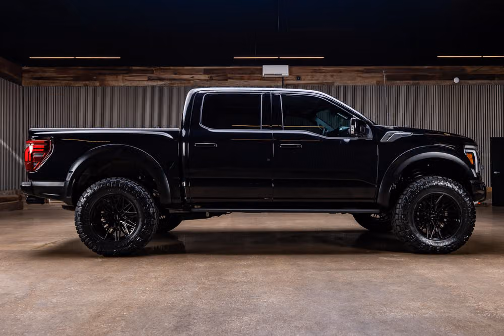 2026 Ford F-150 Raptor R SuperCrew Image 12