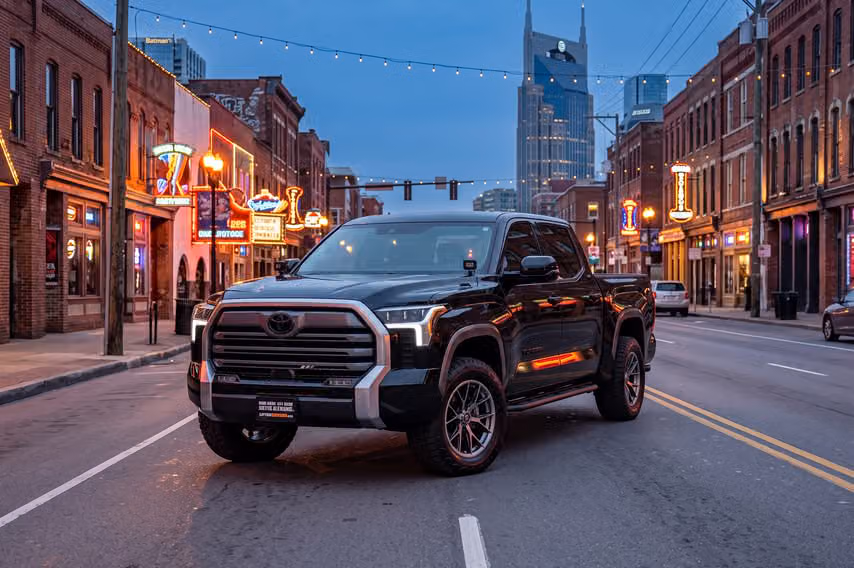 2024 Toyota Tundra Limited CrewMax Image 44