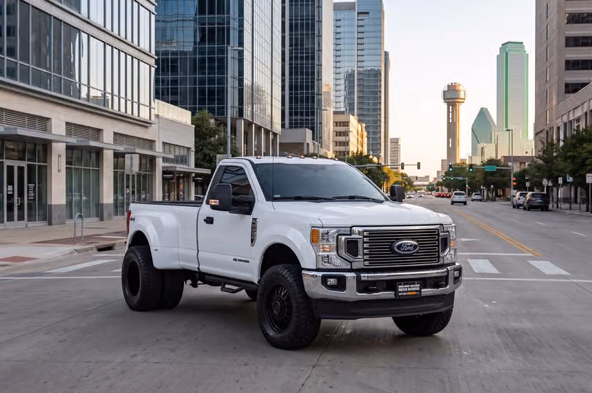 2022 Ford F-350 Super Duty XLT Regular Cab Image 35