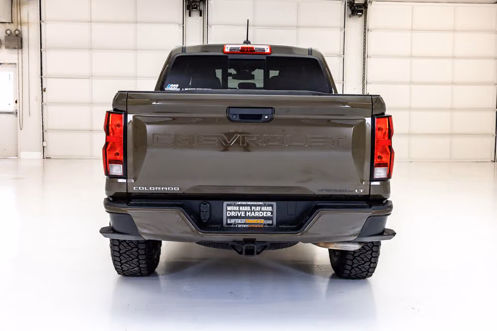 2023 Chevrolet Colorado LT Crew Cab Image 8