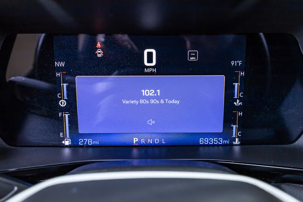 2023 Chevrolet Colorado LT Crew Cab Image 16