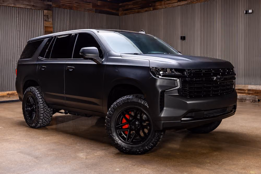 2023 Chevrolet Tahoe RST Image 1