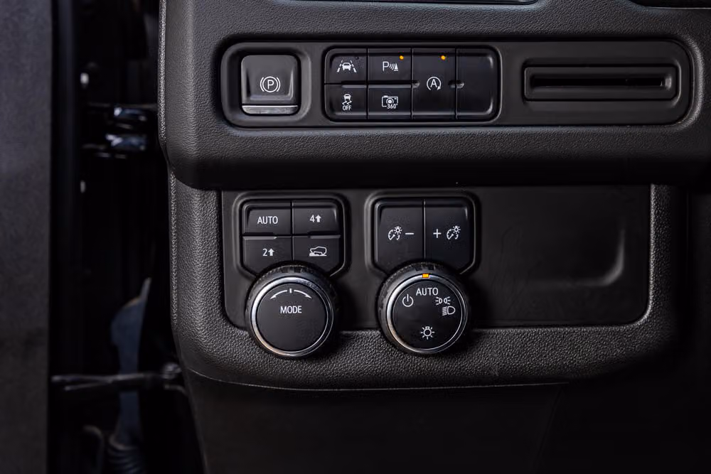 2023 Chevrolet Tahoe RST Image 19